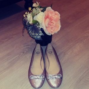 Rose Gold Vince Camuto girls flats.
